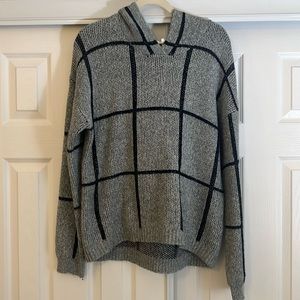 Hem & Thread pullover sweater with hood